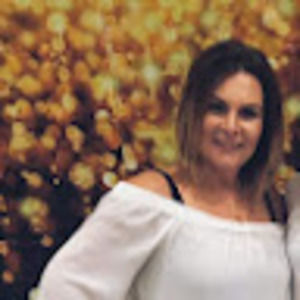 Meet your Posher, Kara